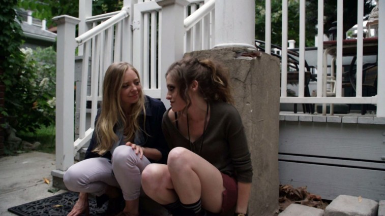 Portia Doubleday (L) and Carly Chaiken in Mr. Robot
