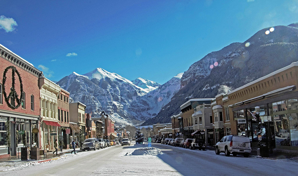 The Best Mountain Towns In The United States,Chestnut Dark Chocolate Brown Balayage Brown Hair Color