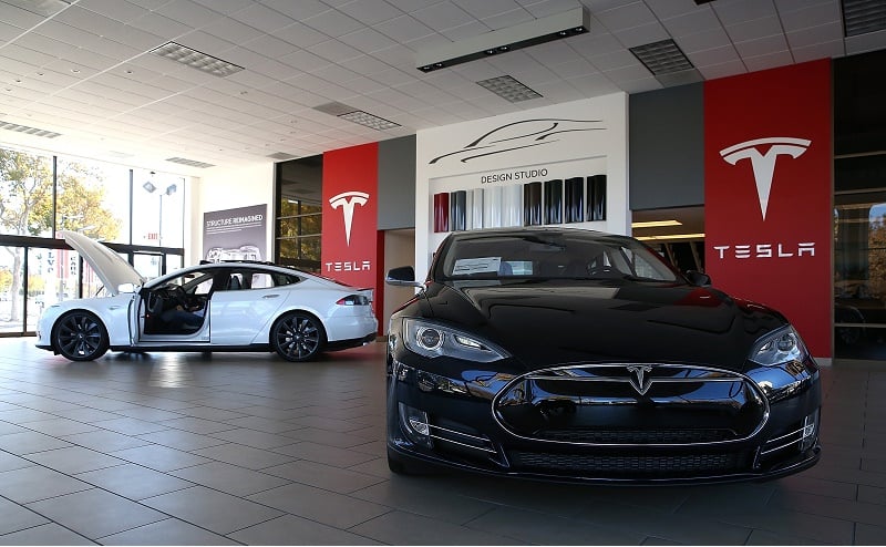 Electronic Car Maker Telsa Reports Quarterly Earnings