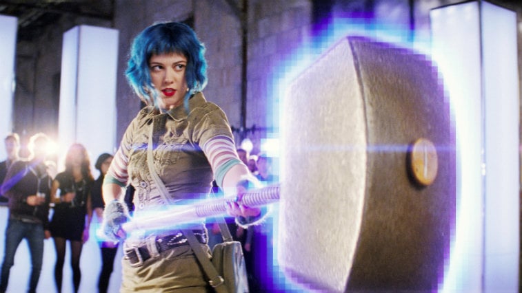 Mary Elizabeth Winstead with blue hair holding a giant hammer in a battle stance in Scott Pilgrim vs. the World Mary Elizabeth Winstead with blue hair holding a giant hammer in a battle stance in Scott Pilgrim vs. the World