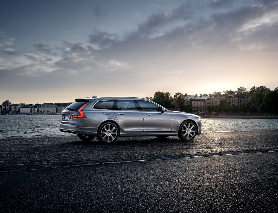 2018 Volvo V90