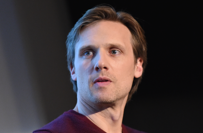 Teddy Sears