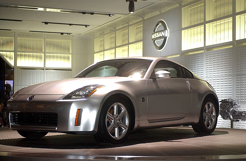 DETROIT, UNITED STATES: Nissan displays its new 350Z car at the North American International Auto Show at Cobo Hall in Detroit on 08 January 2002. Pricing for the new 280-plus horsepower 350Z will start at a Manufacturer's Suggested Retail Price of 26,269USD. Customers will be able to configure and order vehicles at Nissan dealerships beginning in mid January. AFP Photo/Jeff KOWALSKY (Photo credit should read JEFF KOWALSKY/AFP/Getty Images)