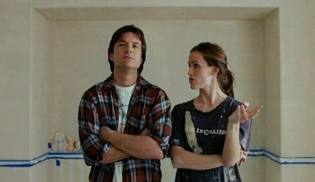 Mark (Jason Bateman) and Vanessa (Jennifer Garner) discuss paint colors for their child's nursery in a scene from 'Juno'