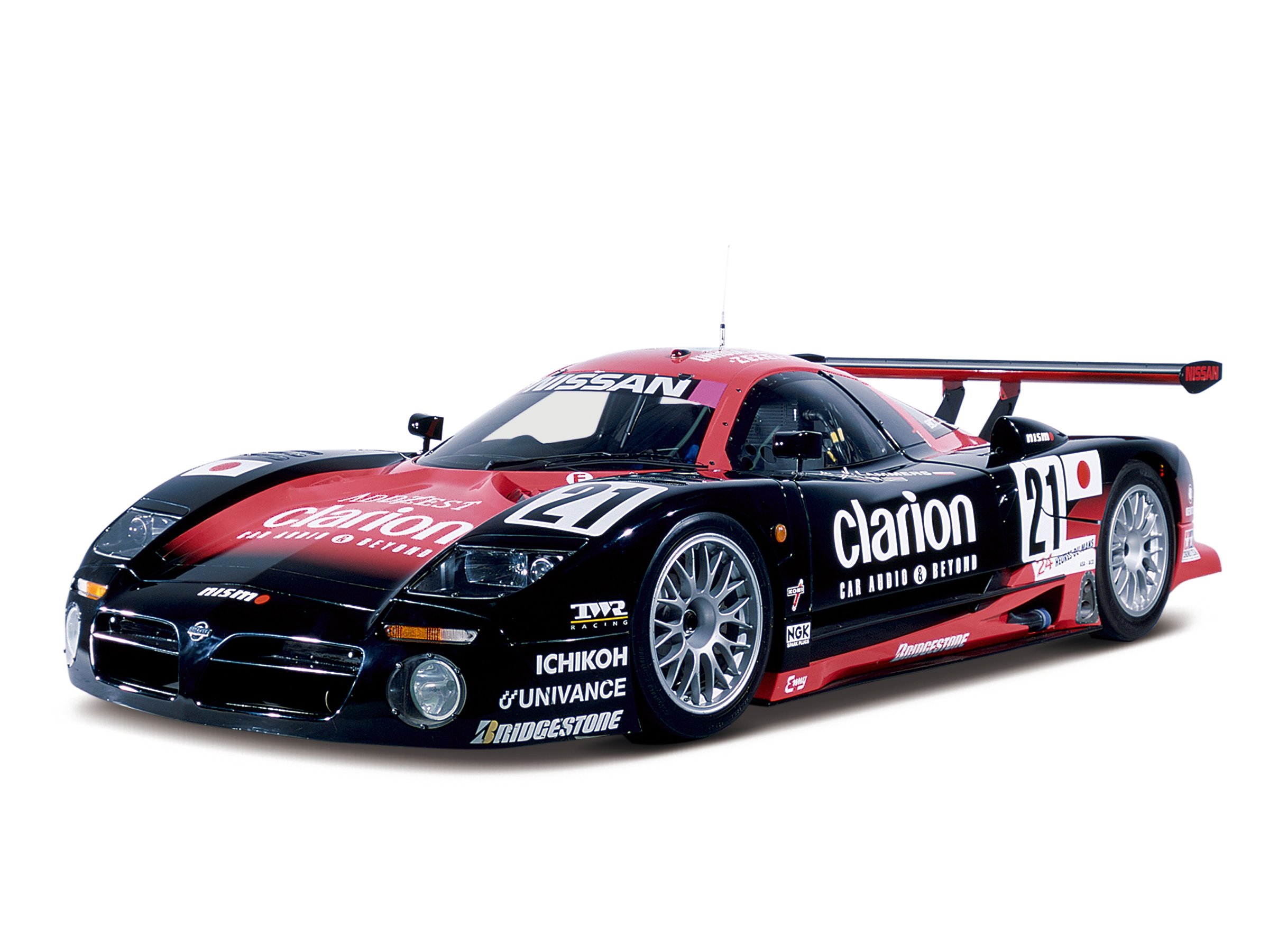 Nissan R390