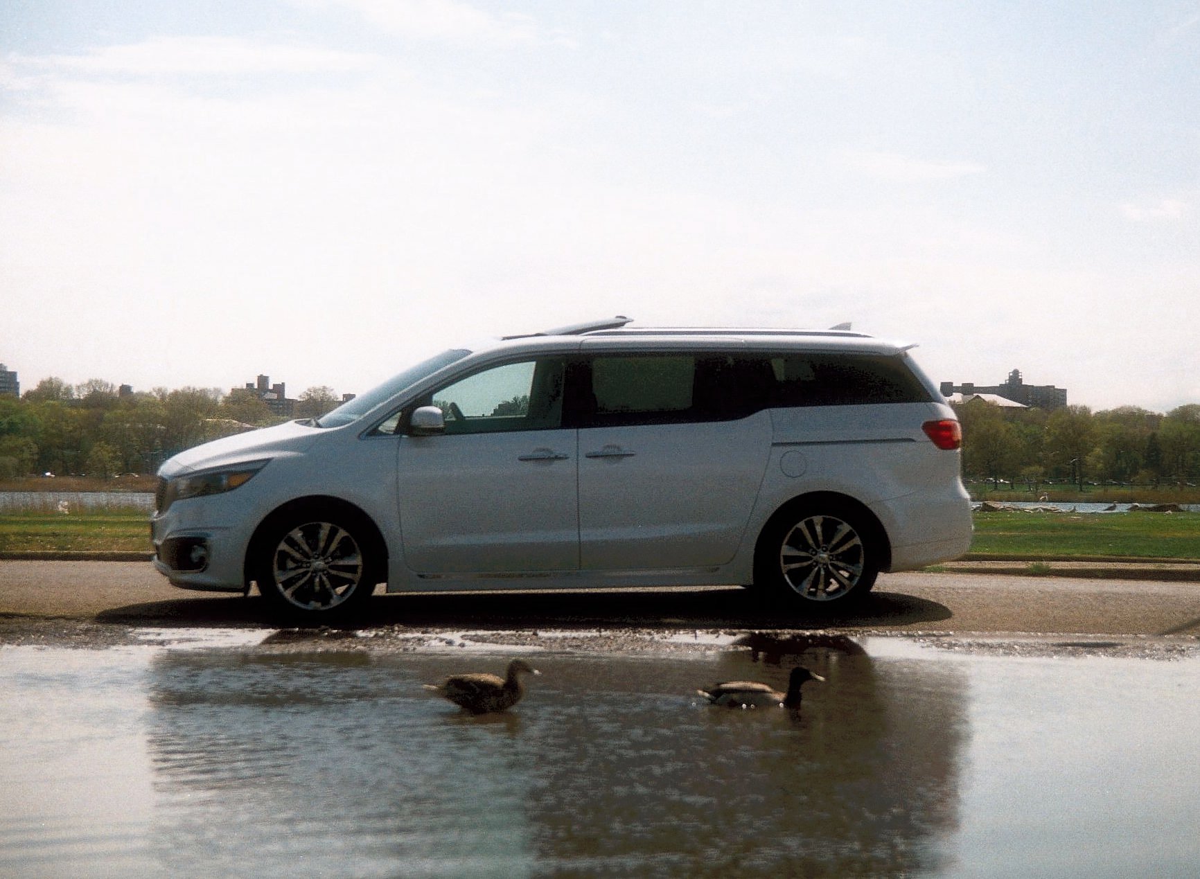 Kia Sedona SXL
