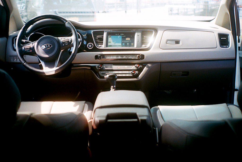 Kia Sedona SXL