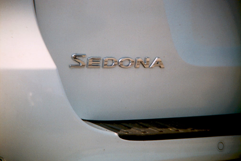Kia Sedona SXL