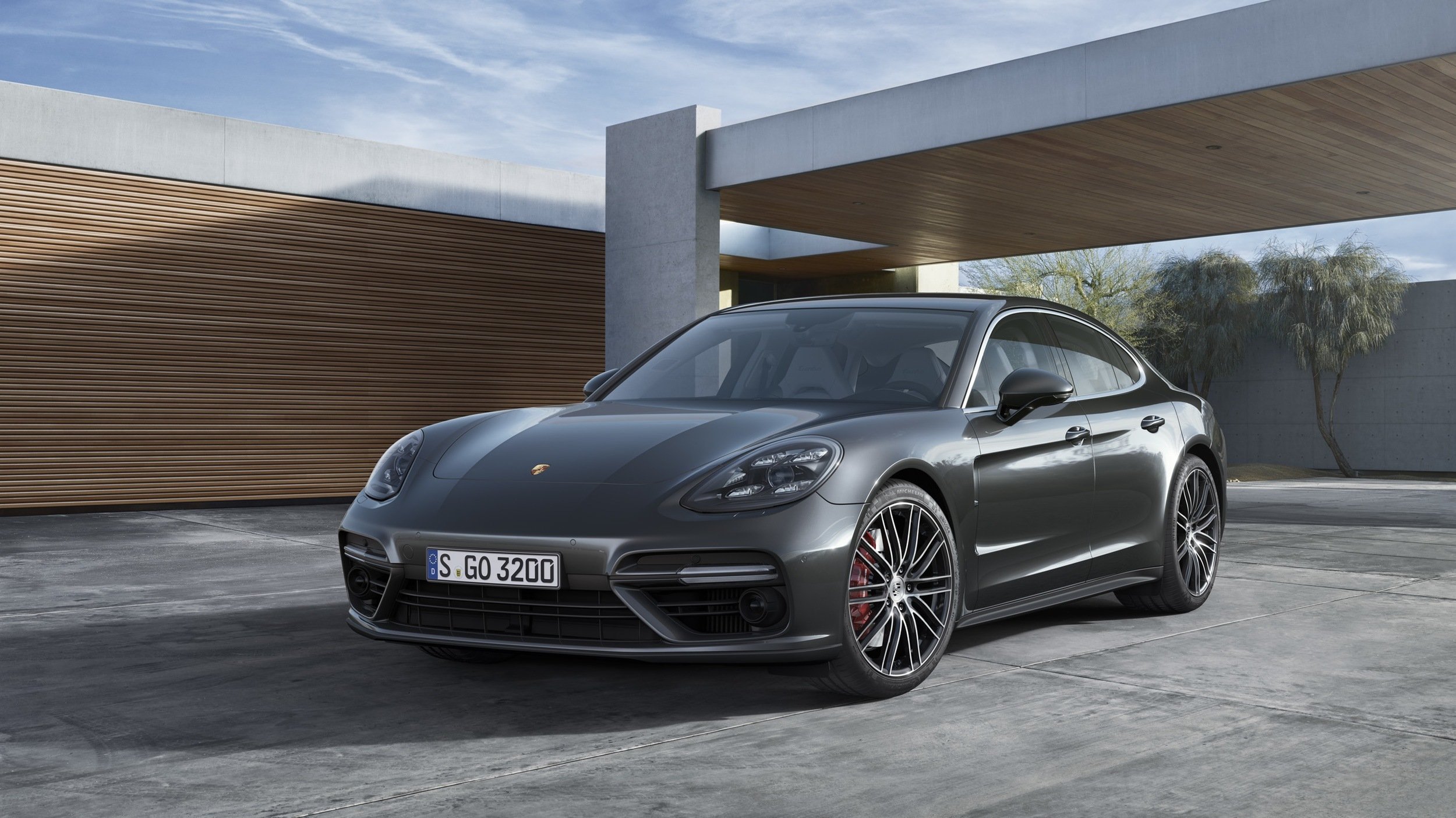 2017 Porsche Panamera Turbo