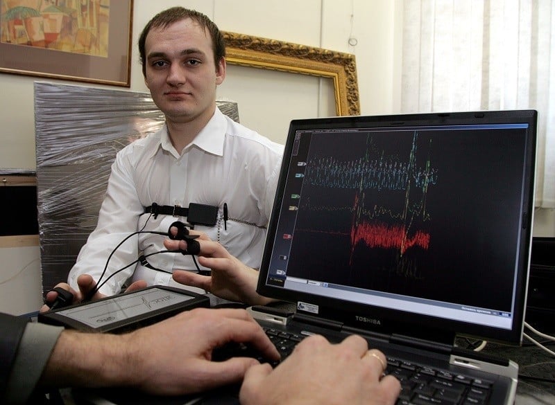 A computerized polygraph machine being used in Russia A computerized polygraph machine being used in Russia