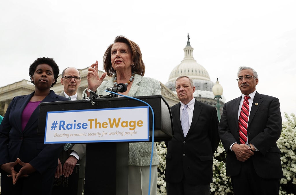 lawmakers push for minimum wage