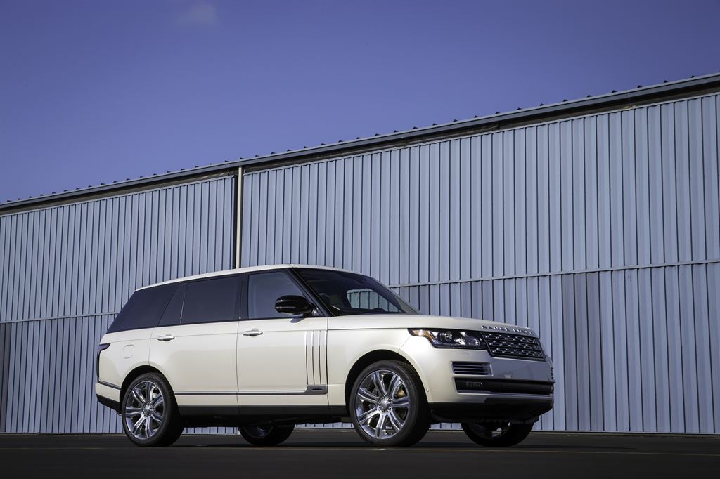 Range Rover SV Autobiography Black LWB