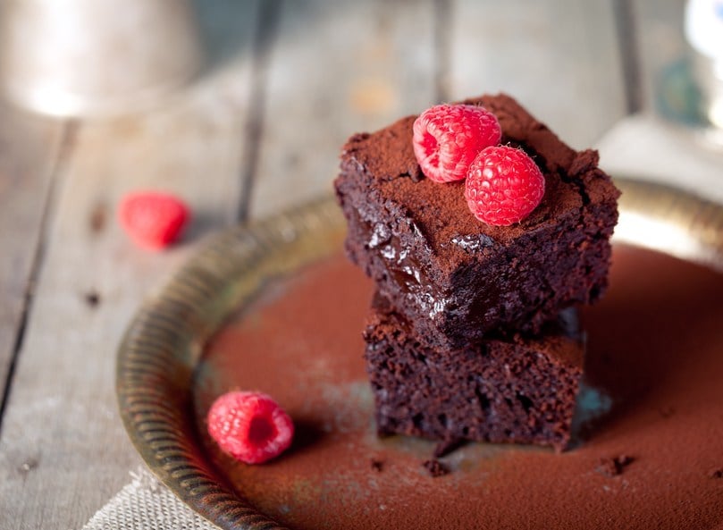 Brownies with raspberry