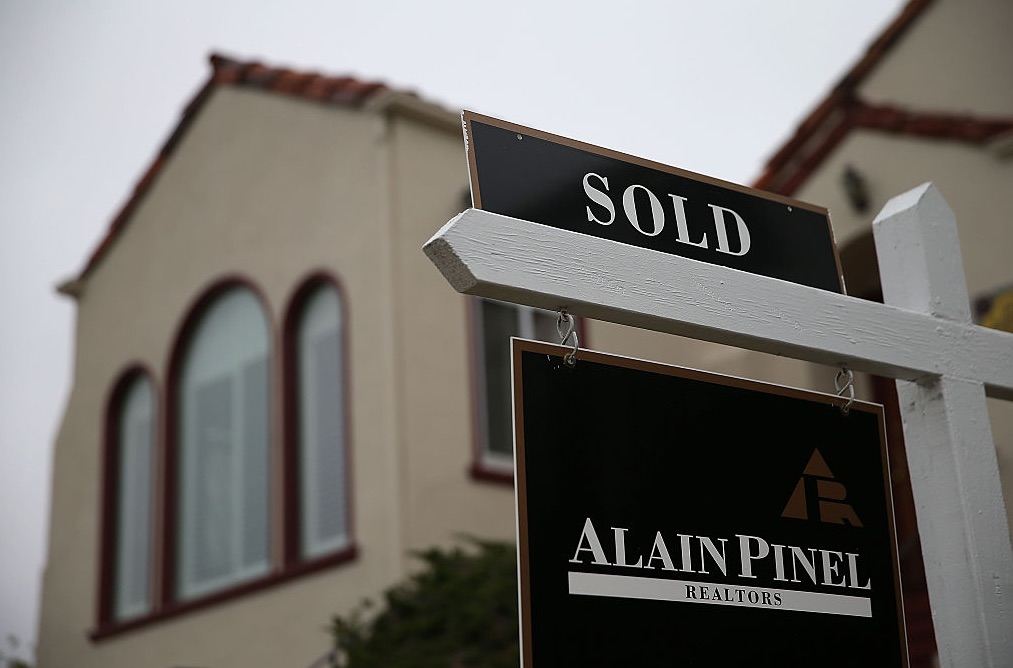 sold home sign