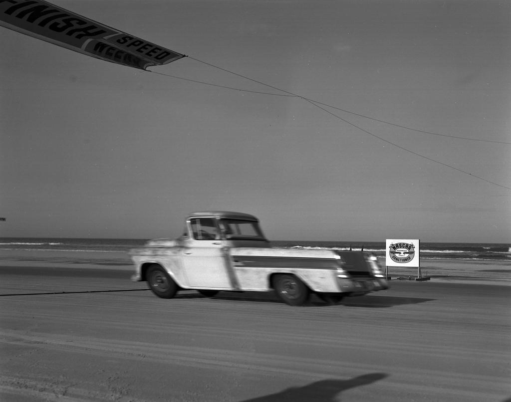 1957 Chevrolet Cameo Carrier racing