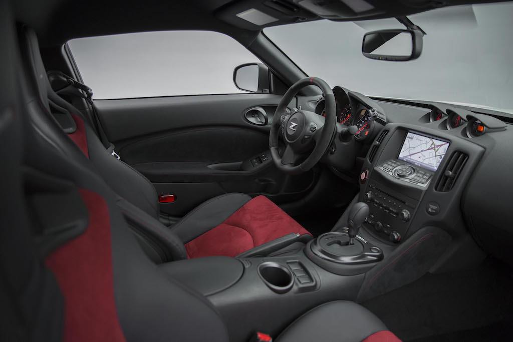 2017 Nissan 370Z NISMO