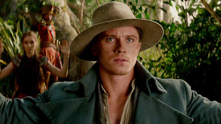Garrett Hedlund in Pan