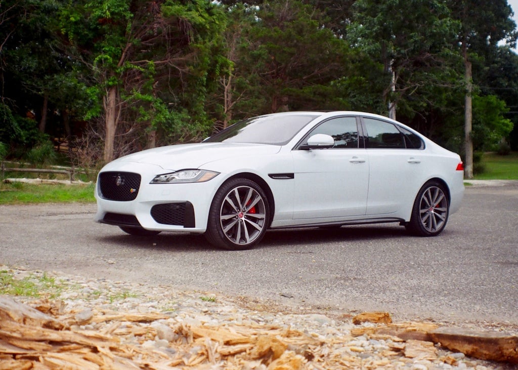 2017 Jaguar XF-S|| James Derek Sapienza/Autos Cheat Sheet