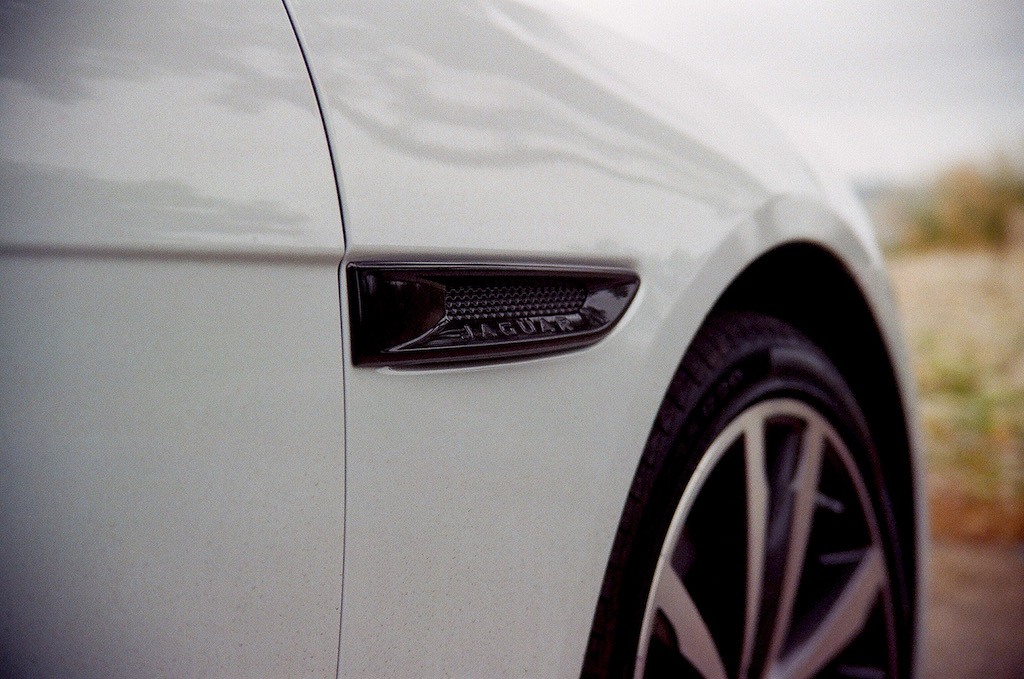 2016 Jaguar XF-S|| James Derek Sapienza/Autos Cheat Sheet