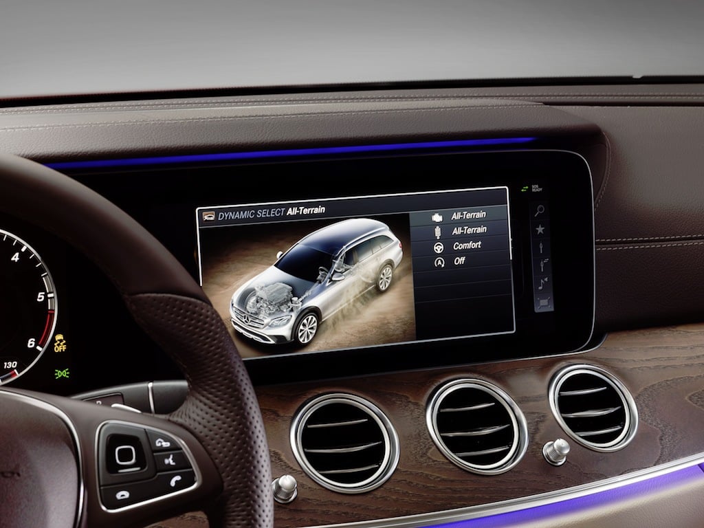 Mercedes-Benz E-Klasse All-Terrain; Studio; 2016; Interieur: Leder Nappa macchiatobeige/espressobraun ; Mercedes-Benz E-Class All-Terrain; Studio; 2016; interior: napp leather macchiato beige/esspresso brown;