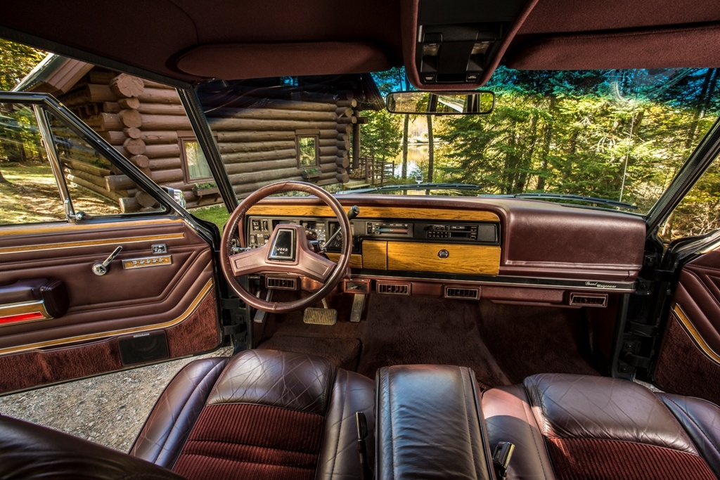 1991 Jeep Grand Wagoneer