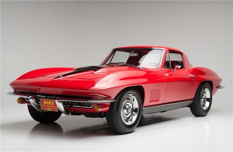 A red 1967 Corvette Stingray 427