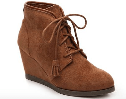 Wedged boots