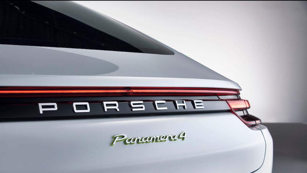2017 Porsche Panamera Hybrid