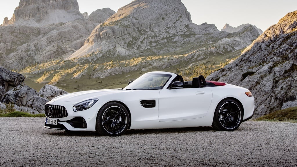 2018 Mercedes-AMG GT Roadster