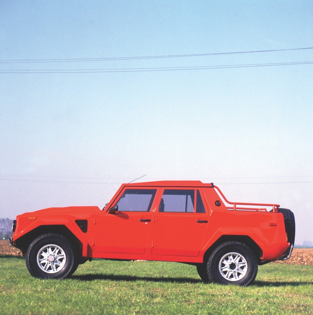 Lamborghini LM002