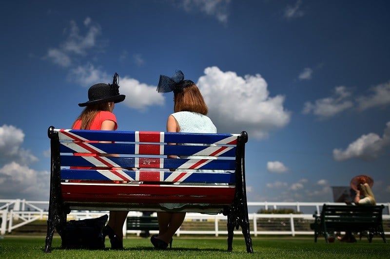 Brits enjoy the sun in the middle of the day, during prime working hours