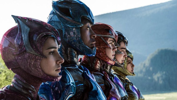 The new Power Rangers standing in a row