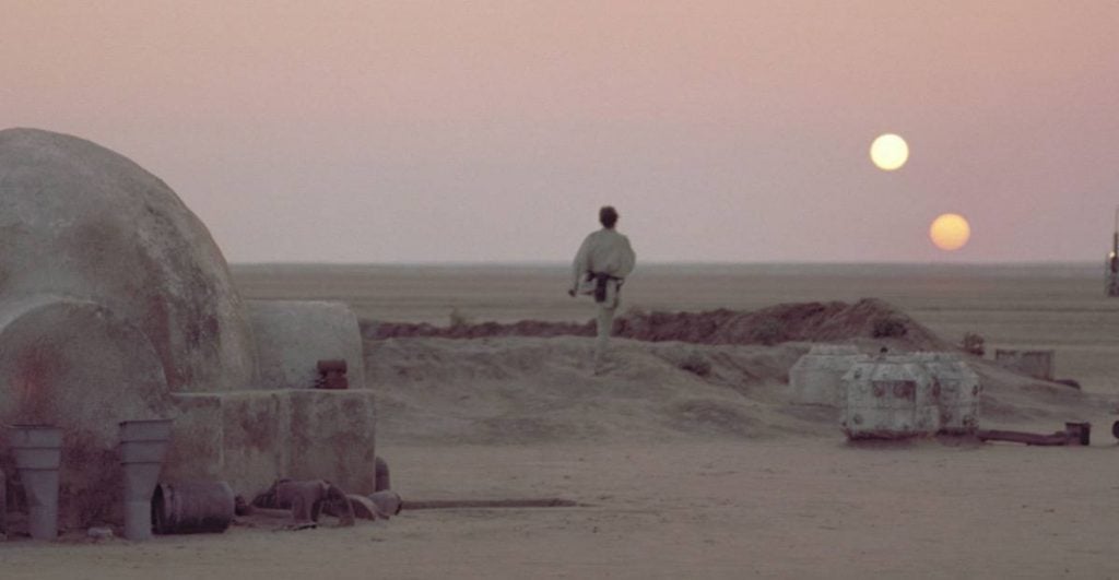 Luke Skywalker on Tatooine in Star Wars: A New Hope