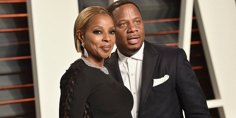 Mary J. Blige and Kendu Isaacs attend the 2016 Vanity Fair Oscar Party