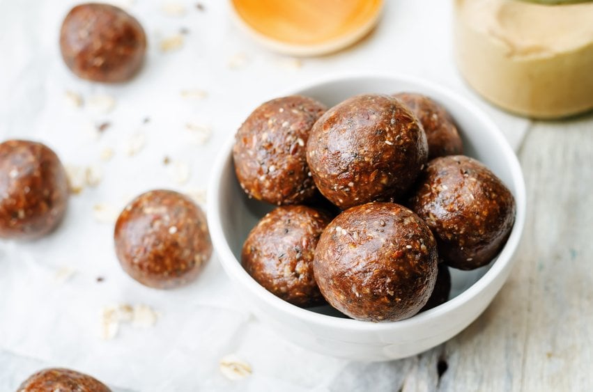 vegan peanut butter oat coconut cacao balls