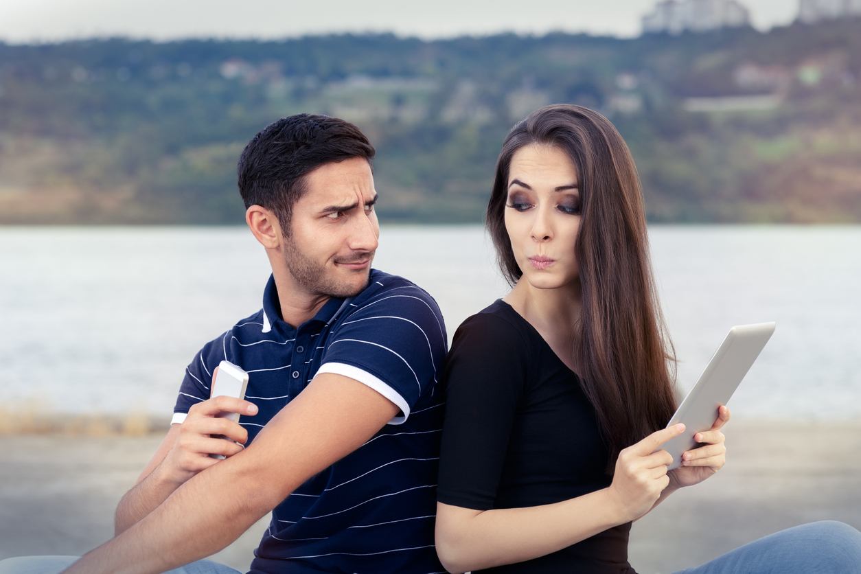 adult couple has privacy problems