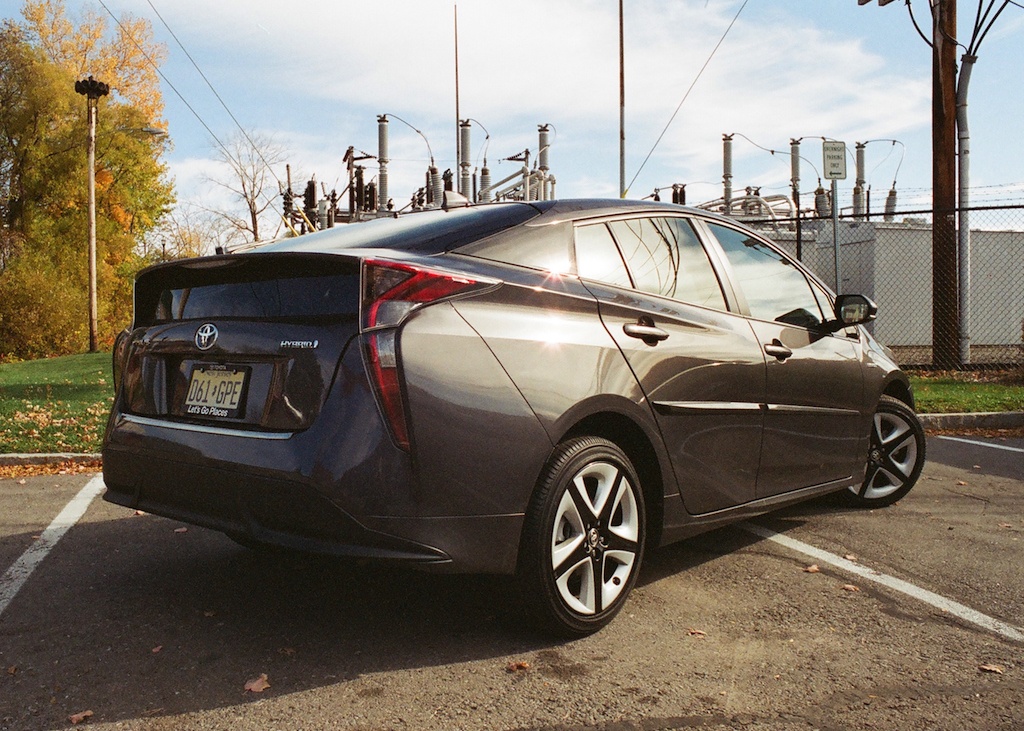 2016 Toyota Prius Plus Four