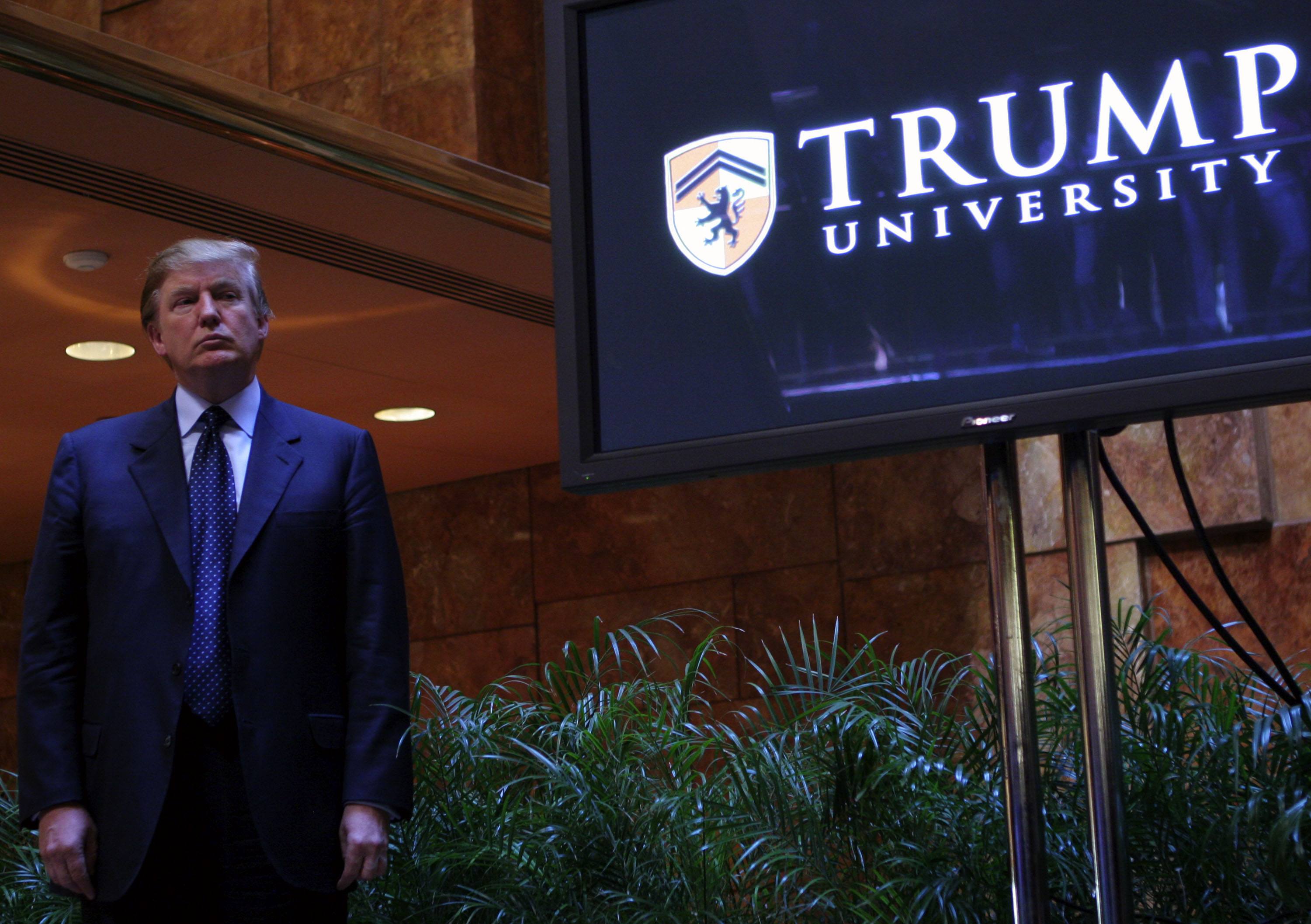 Donald Trump holds a media conference announcing the establishment of Trump University in 2005
