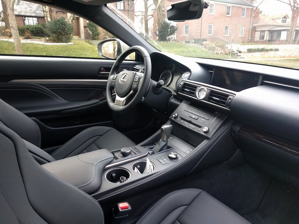 Lexus RC interior