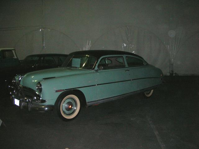 A blue1952 Hudson Wasp