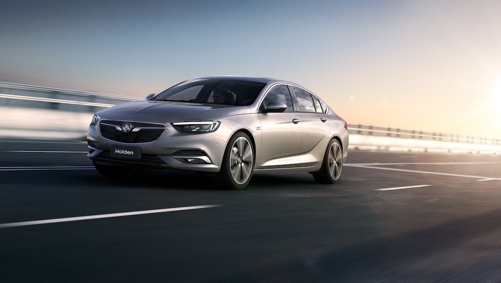 ngcommodore_moving-image