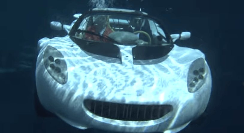 Rinspeed sQuba submerged underwater