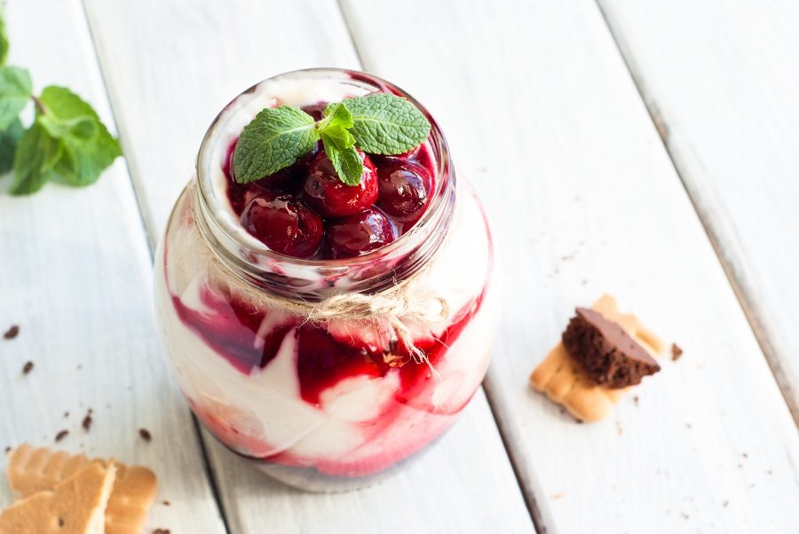 cheesecake and fruit parfait