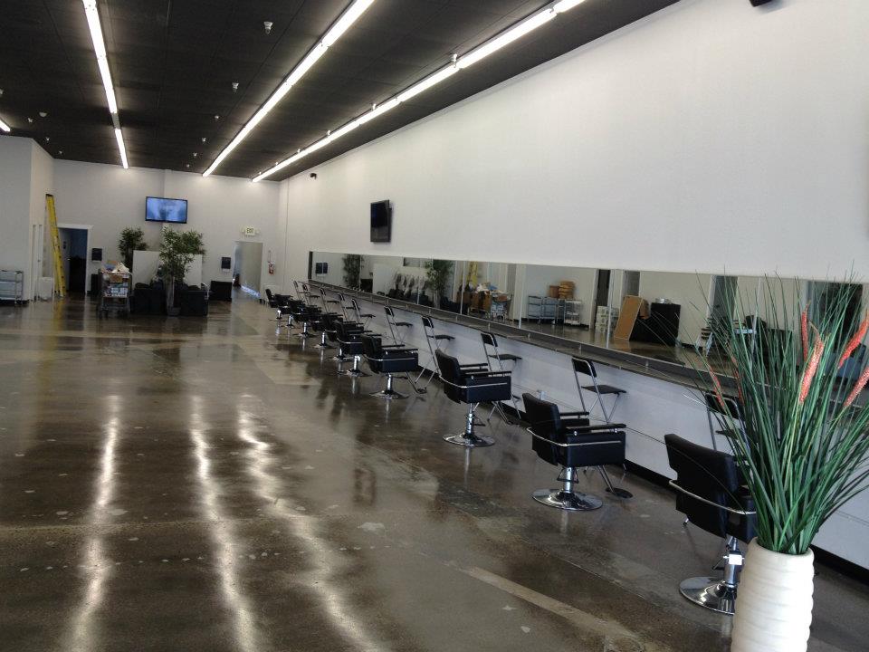 Cr'U Institute of Cosmetology