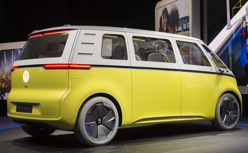 The Volkswagen I.D. Buzz autonomous minibus concept is unveiled during the 2017 North American International Auto Show in Detroit, Michigan, January 9, 2017.
