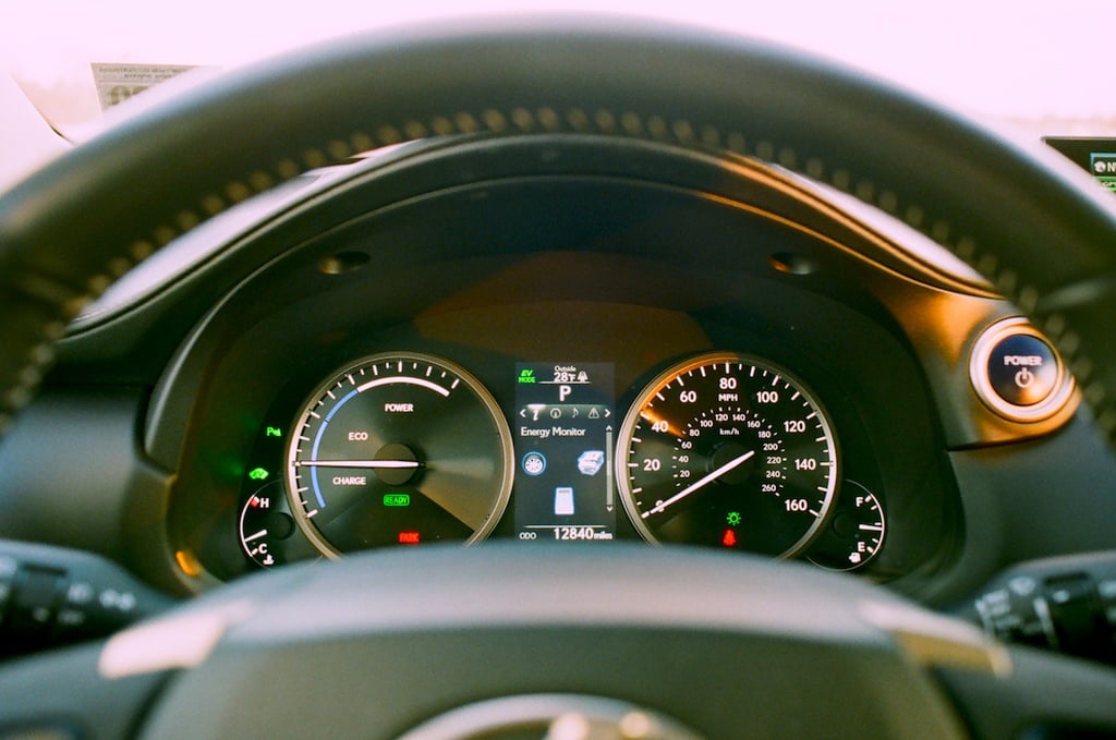 Lexus NX300h