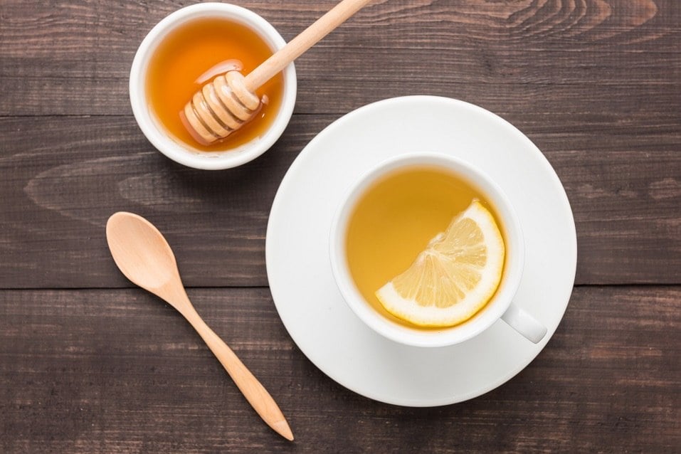 Tea with lemon and honey