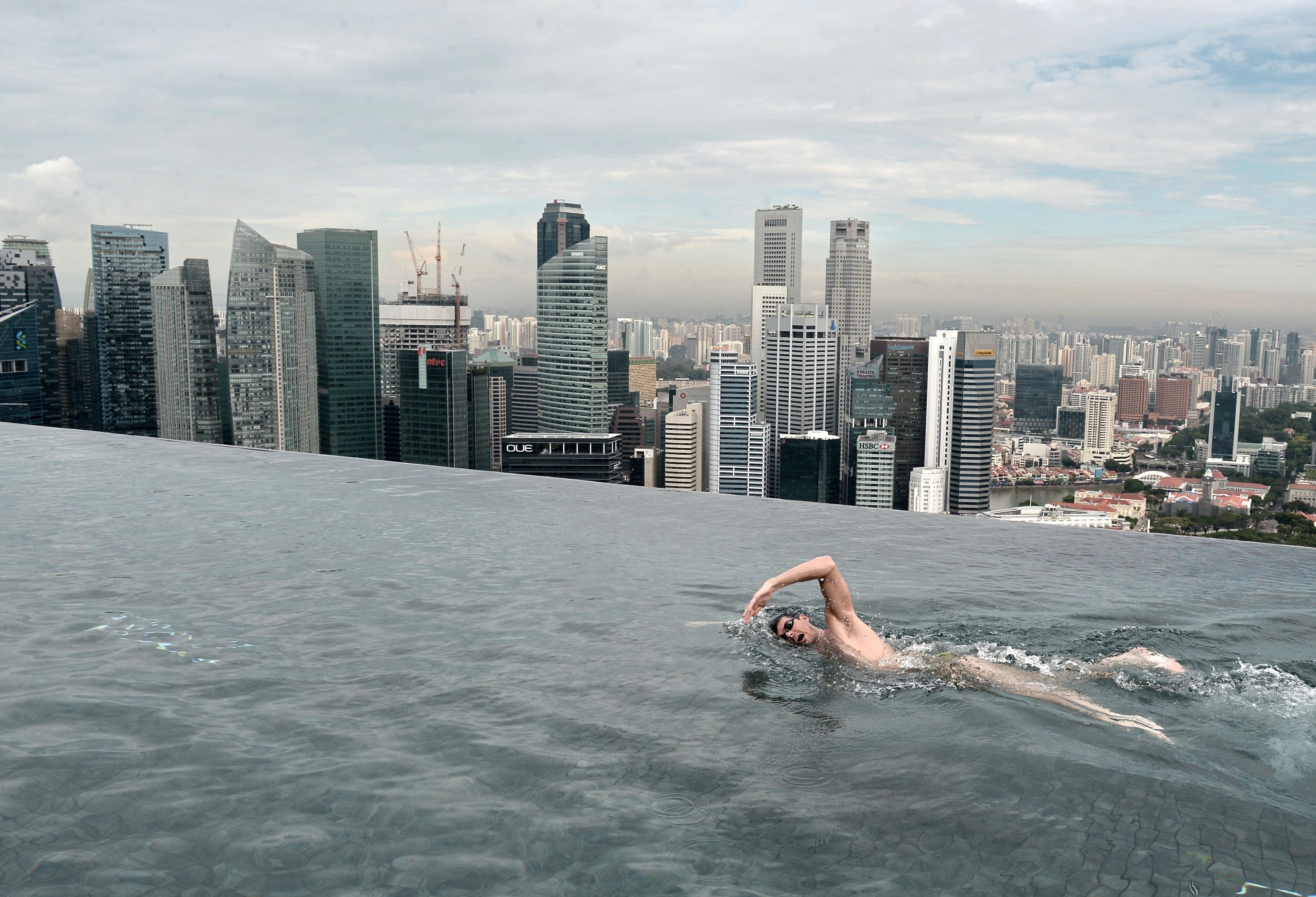 A rooftop swimming session in Singapore
