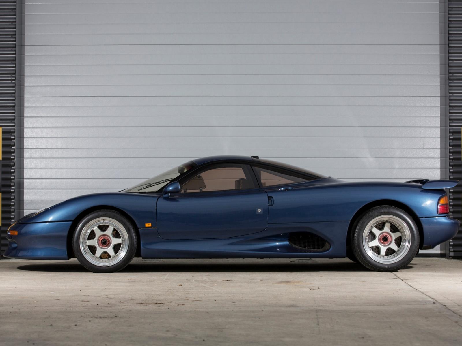 1991 Jaguar XJR-15