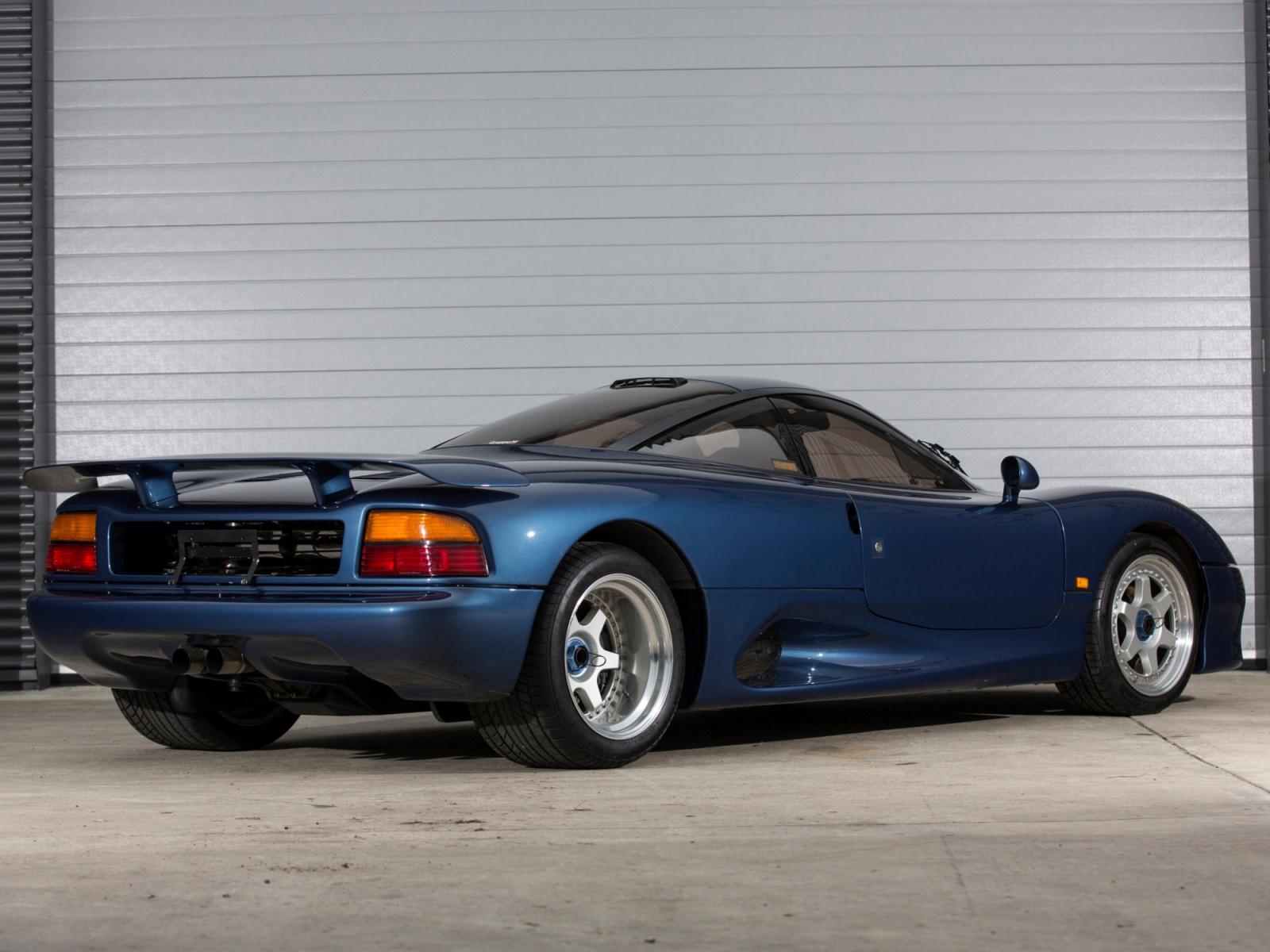 1991 Jaguar XJR-15
